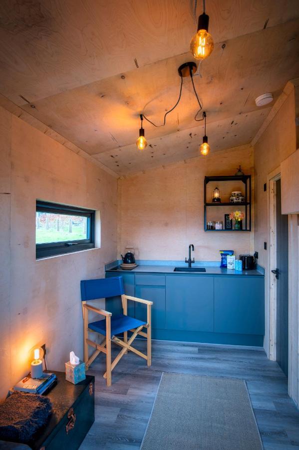 Luxury Glamping Cabin With Outdoor Bath On Cornish Flower Farm Truro Eksteriør bilde