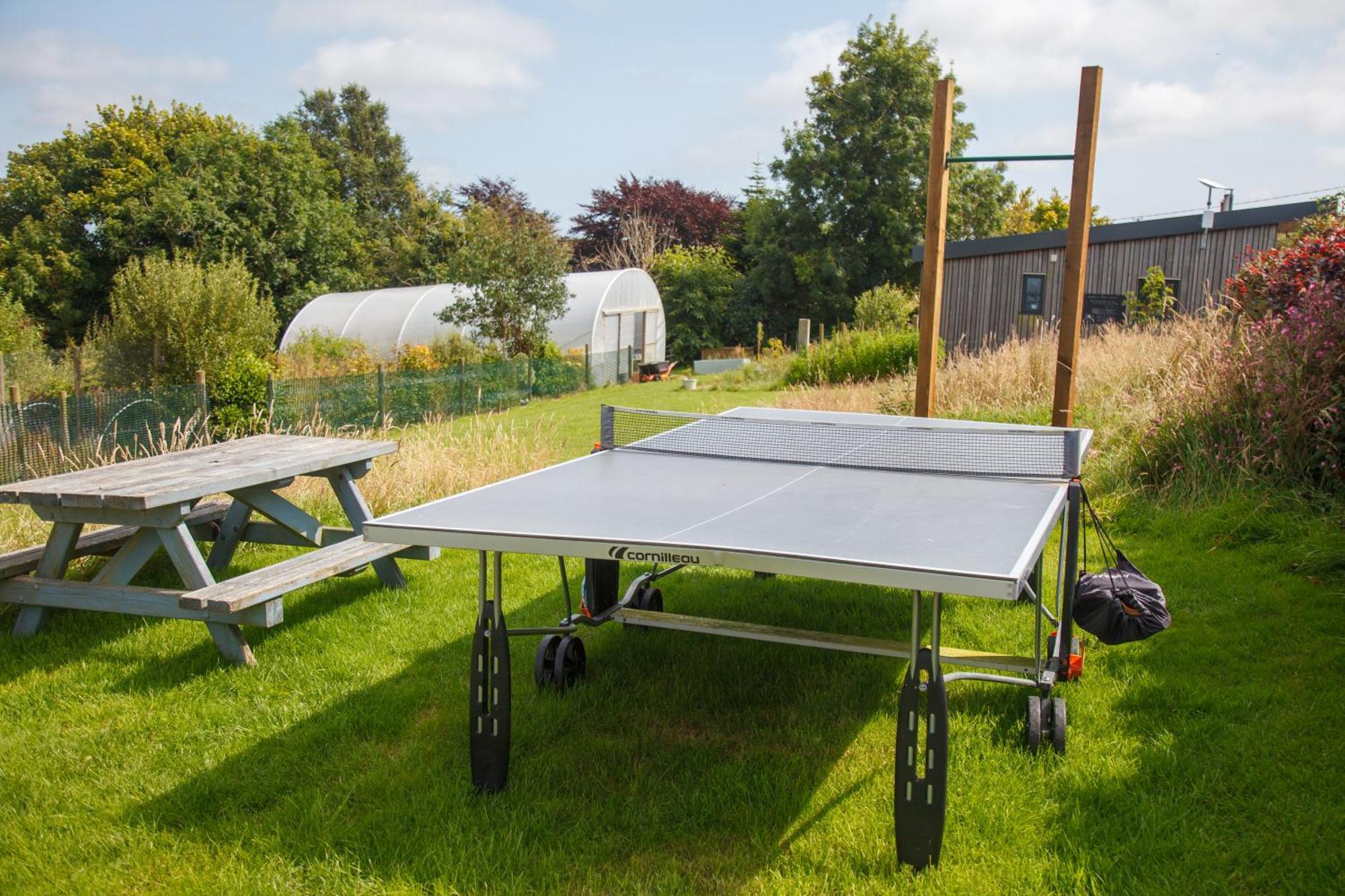 Luxury Glamping Cabin With Outdoor Bath On Cornish Flower Farm Truro Eksteriør bilde